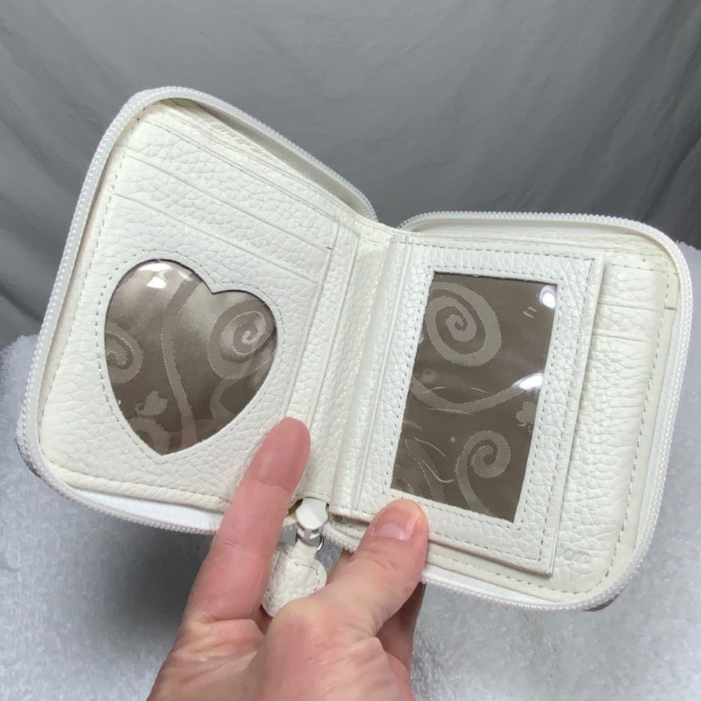 NWOT - Brighton Straw Bag and matching Wallet - Floral - Picture 8 of 16